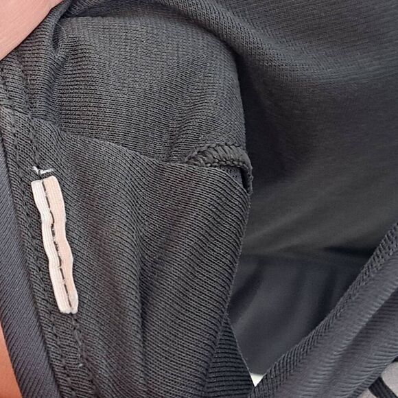 Lululemon x Peloton Women's Bring Your Spirit Sports Bra size 6 - Picture 6 of 7